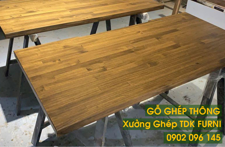 Set bàn ăn gỗ ghép thông
